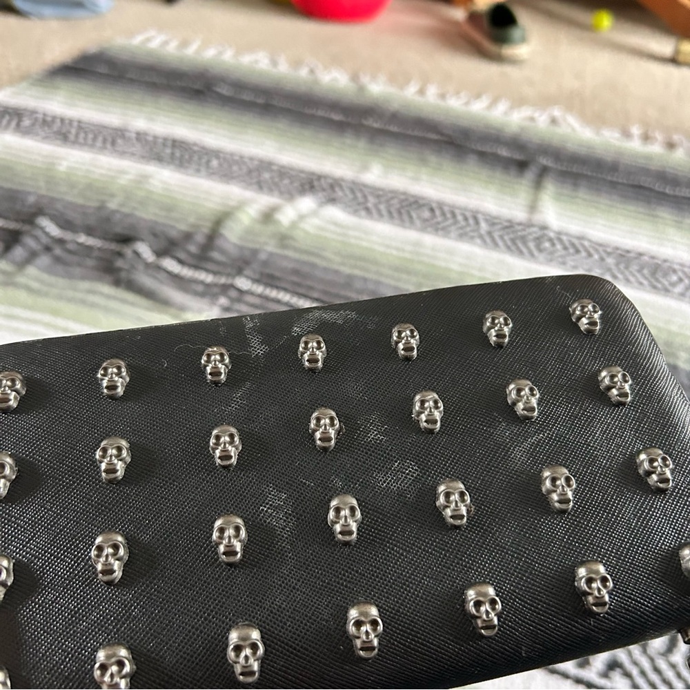 Dolls kill Thomas Wylde black leather skull long wallet guc - Picture 4 of 7